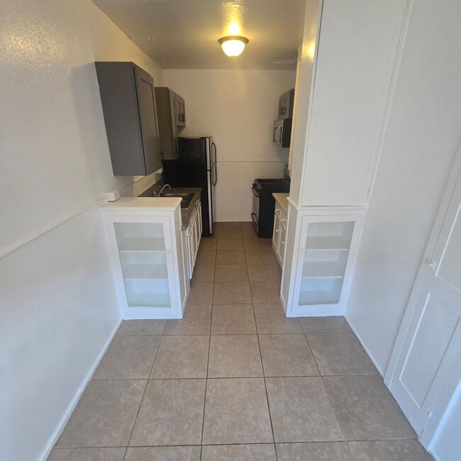 Interior Photo - Alexandria Gramercy, LLC