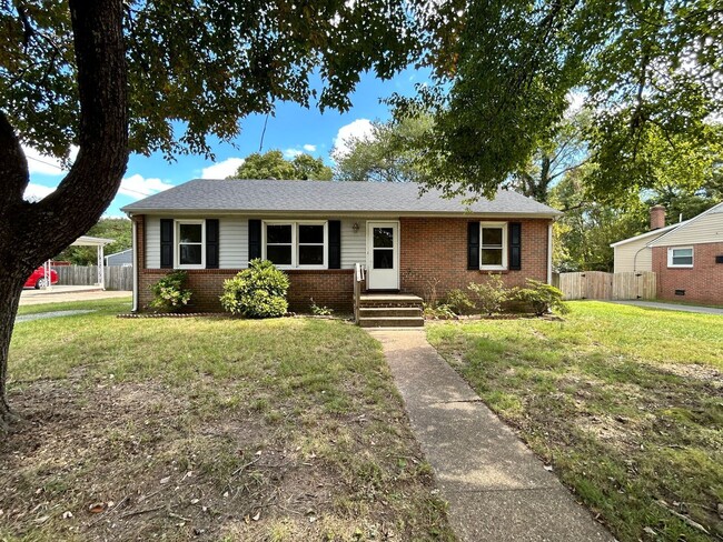 Building Photo - 1031 Derrymore Rd