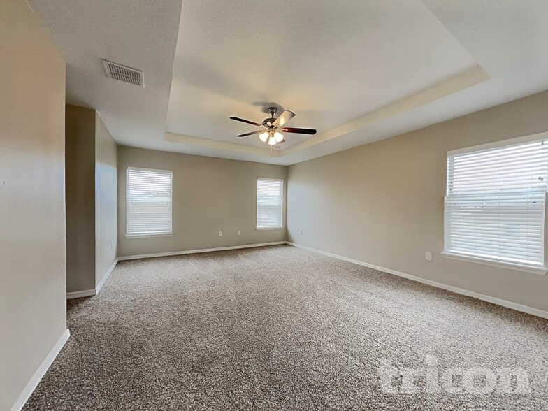 Building Photo - 1513 Lancashire Way