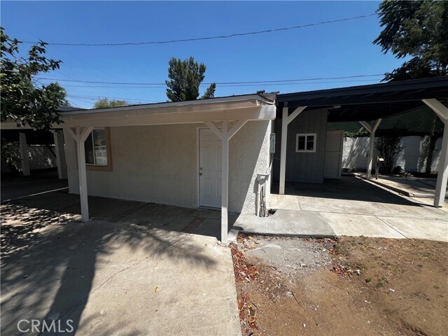 Building Photo - 6576 Lorena Ave