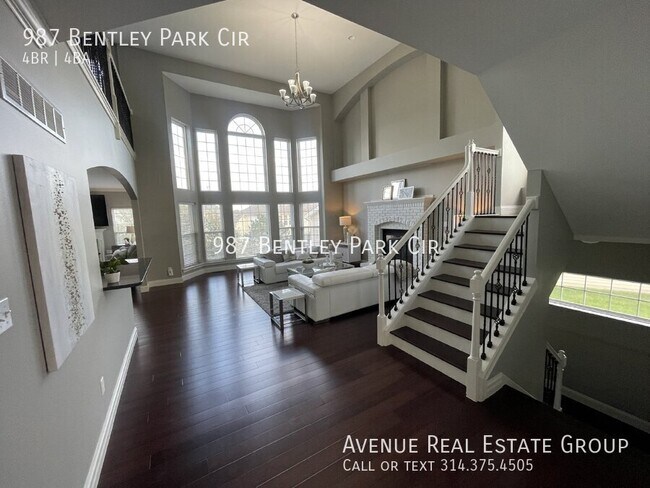 Building Photo - 987 Bentley Park Cir