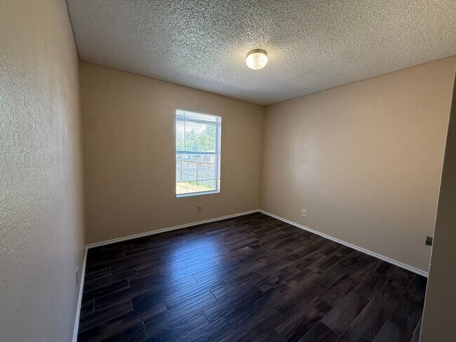 Building Photo - 11606 Castle Rock Ct