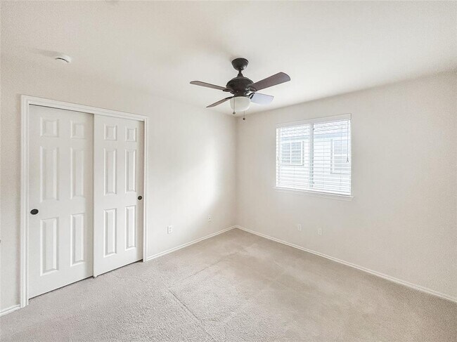 Building Photo - 7810 Squirrel Hollow Dr