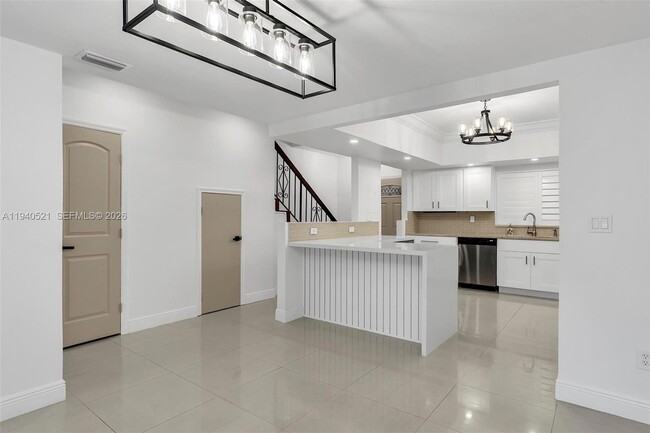 Building Photo - 8898 SW 62nd Terrace