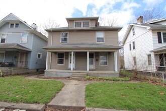 Building Photo - 202-204 Harrison Street Middletown OH 45042