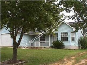 Building Photo - 217 Southview Dr