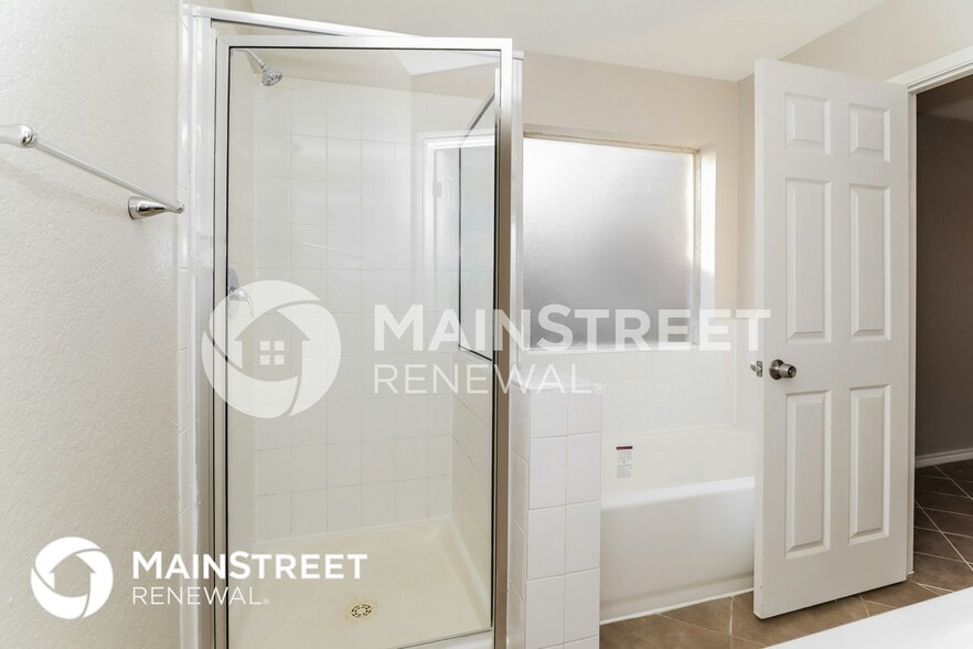 Building Photo - 4818 Croker Ridge Rd