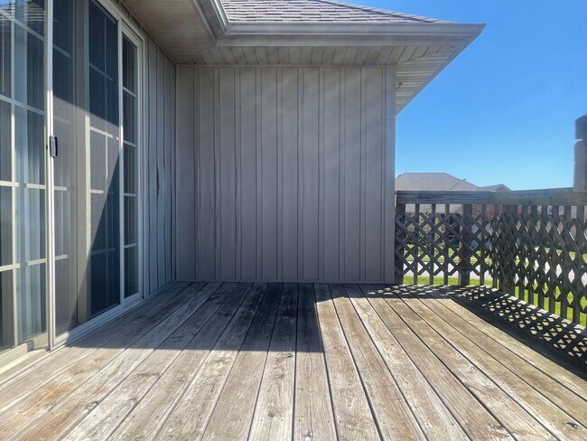 Building Photo - Your new HOME is waiting for you !