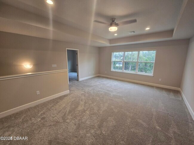 Building Photo - 54 Longridge Ln