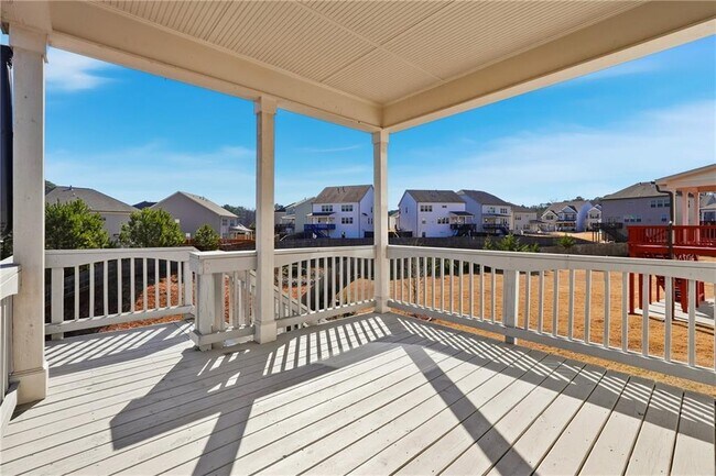 Building Photo - 156 Round Pond Dr