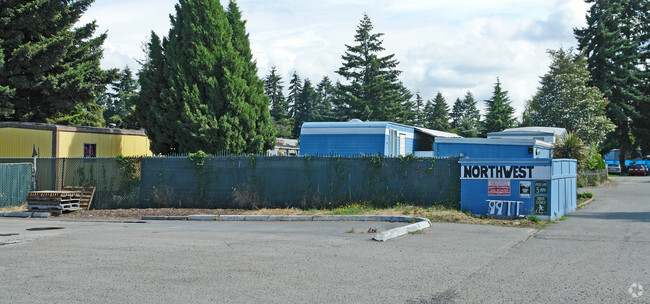 Primary Photo - Northwest Trailer Park