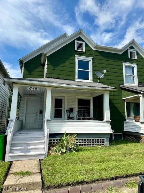 Building Photo - 649 W Hopocan Ave