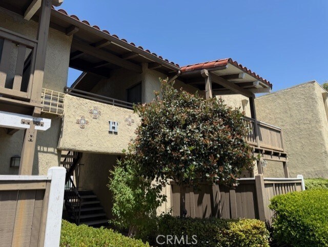 Building Photo - 1345 Cabrillo Park Dr