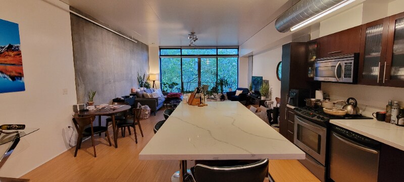 Building Photo - 1111 S Grand Ave