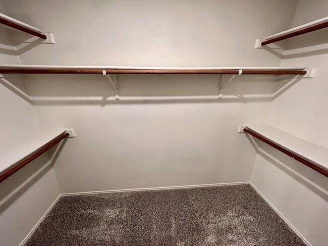 Building Photo - 2805 Yorkfield Ct