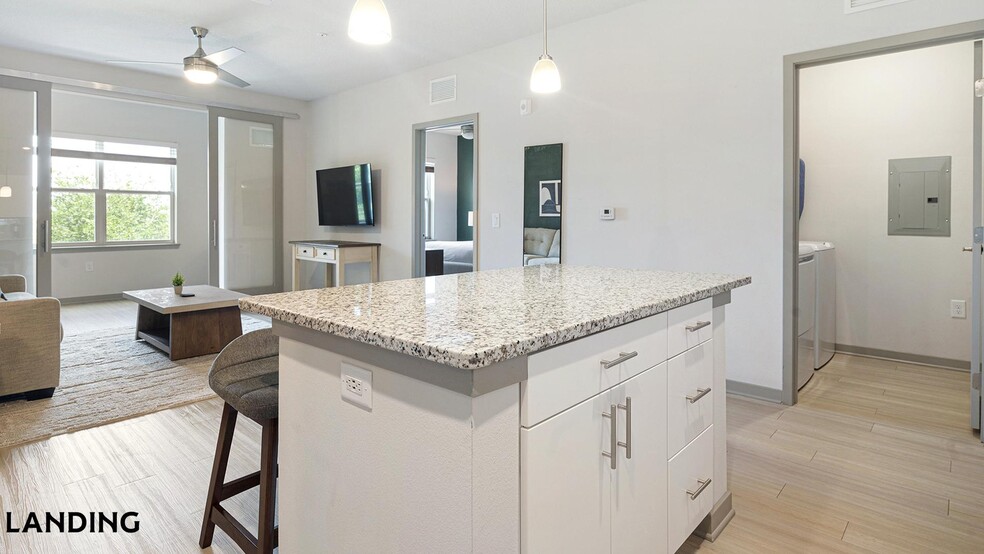 Building Photo - 110 Zora Pl