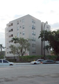 Building Photo - 5995 Biscayne Blvd