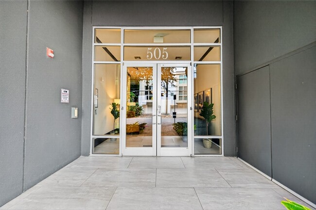 Building Photo - 505 Jackson Hill St