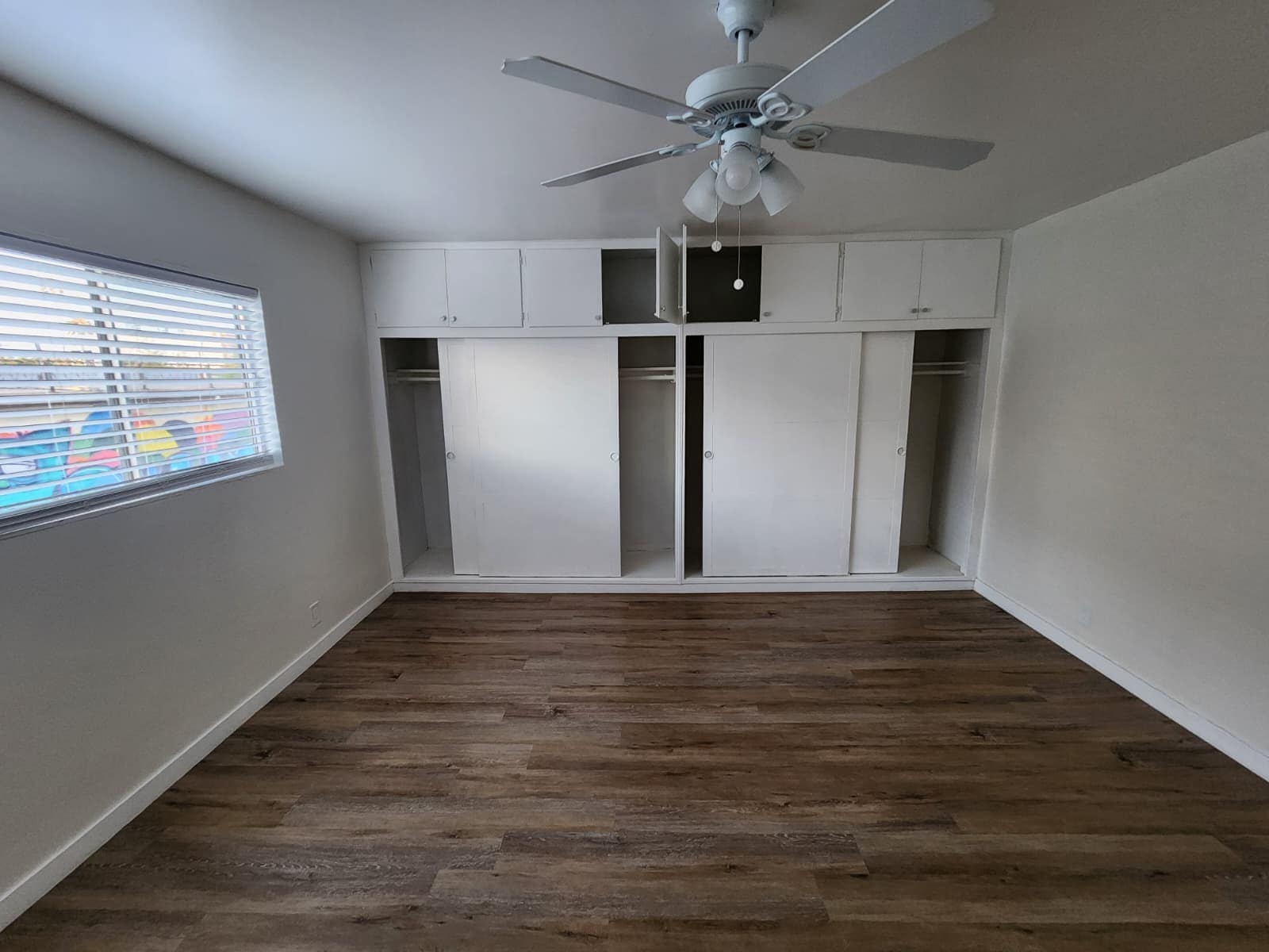 Building Photo - 1414 S Orange Grove Ave