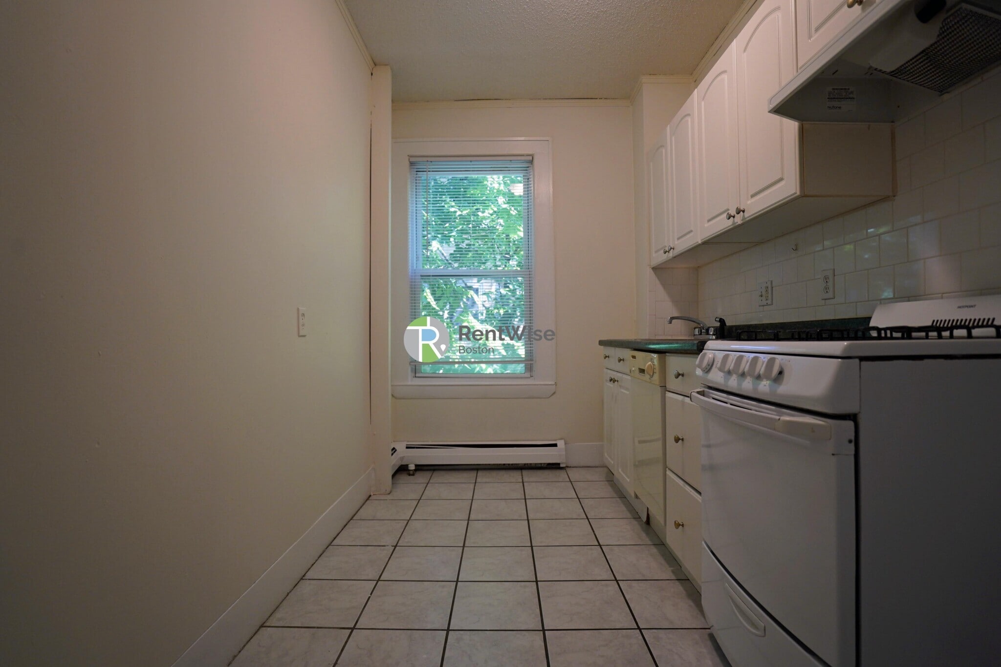 Building Photo - 1 Ashford Ct