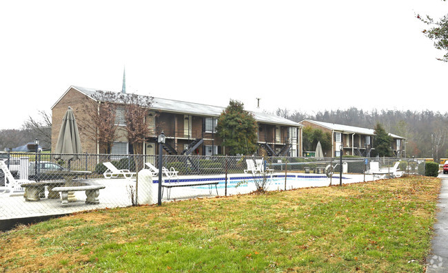 Building Photo - Stratford Arms Apartments