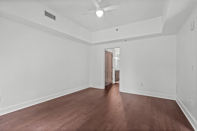 Building Photo - 1100 Howell Mill Rd NW