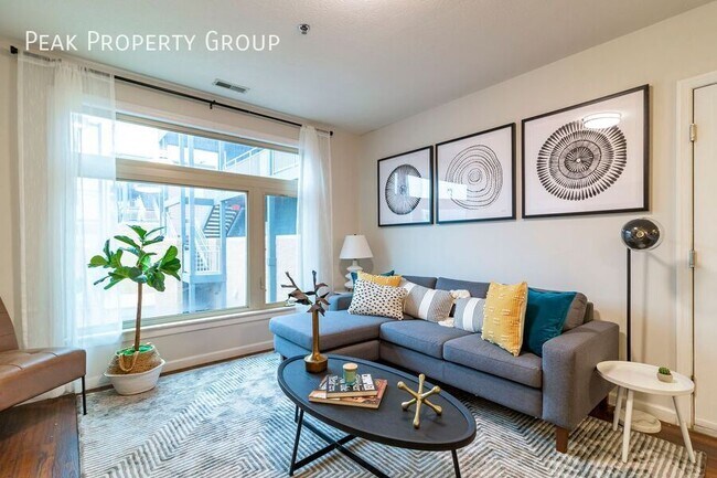 Building Photo - 254 Chittenden Ave