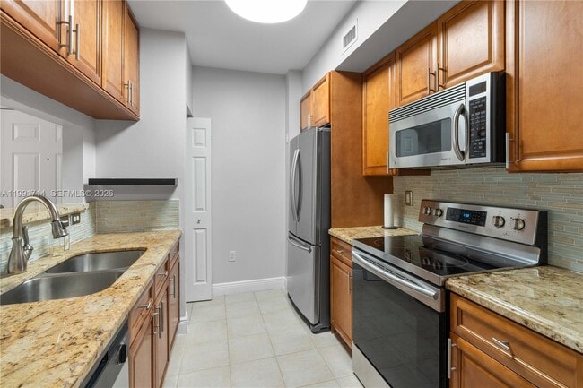 Building Photo - 2120 W Preserve Way