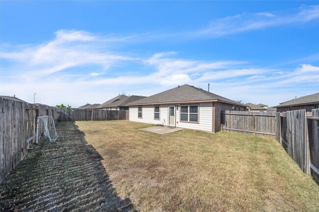 Building Photo - 29035 Jacobs River Dr