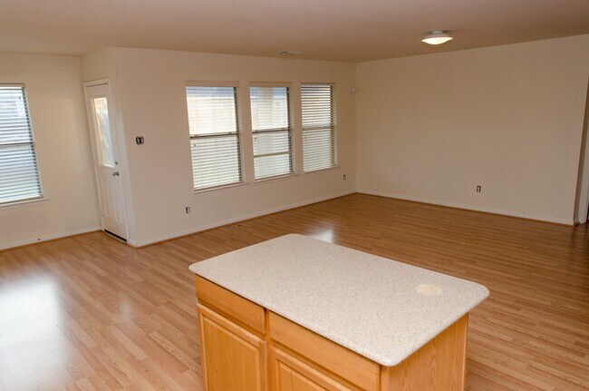 Building Photo - 19510 Remington Martin Dr