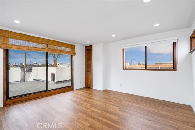 Building Photo - 472 36th St