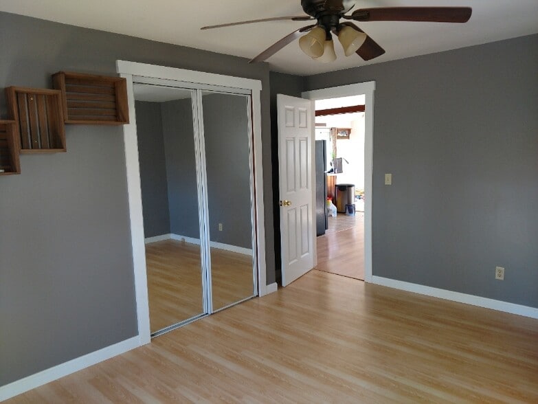 Building Photo - 1408 Latham Rd