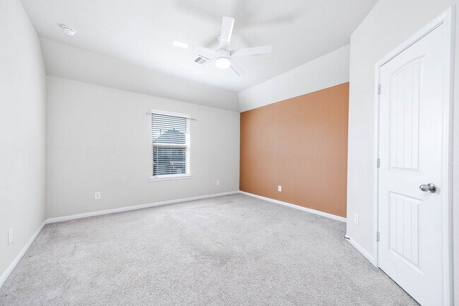 Building Photo - 21210 Flowering Dogwood Cir