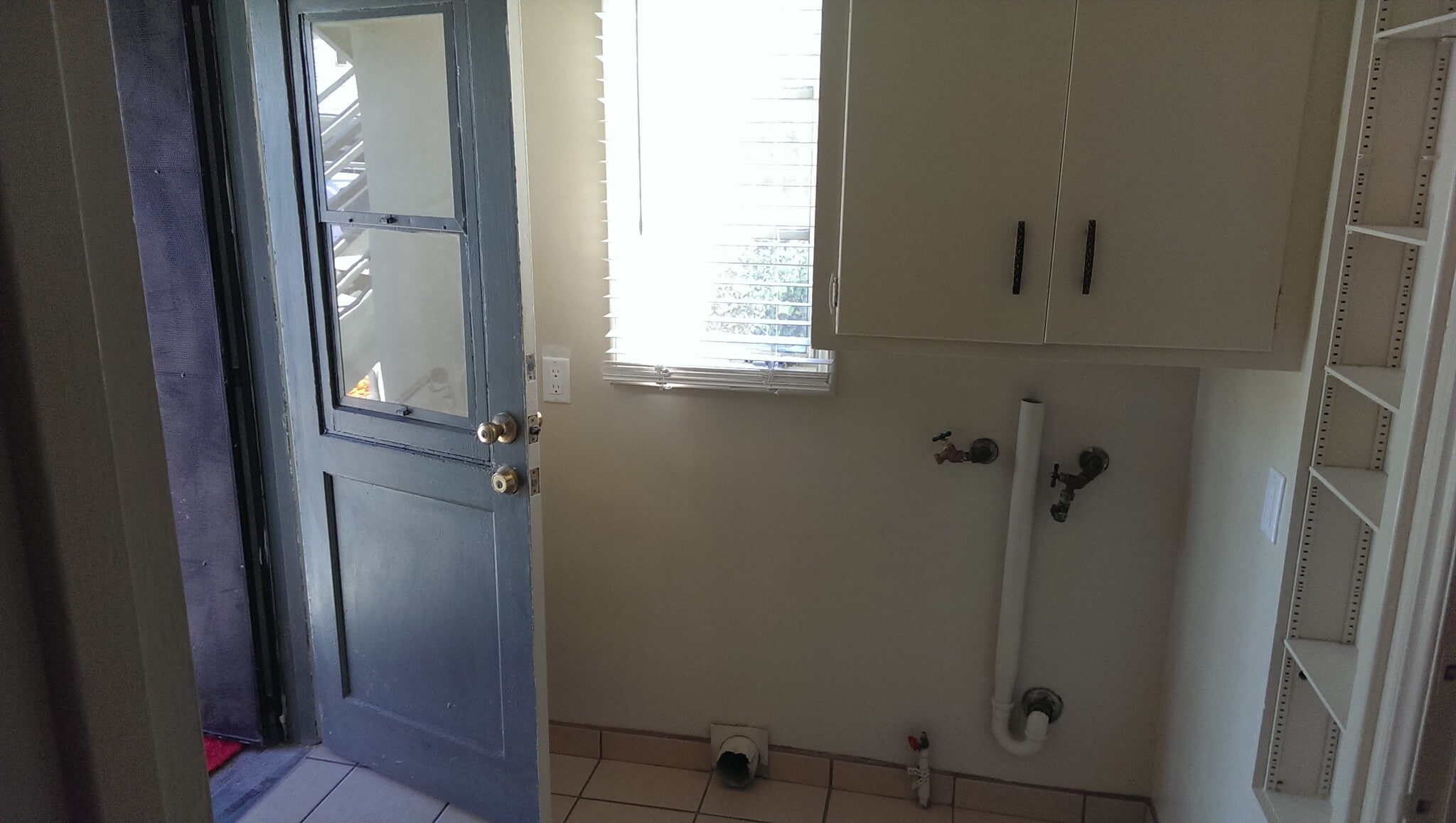 Laundry Room - 1226 S Longwood Ave