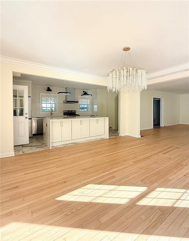 Building Photo - 200 W Paces Ferry Rd NW