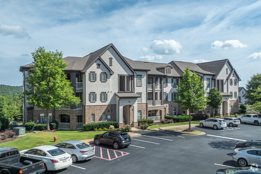 Building Photo - The Ridge at Chenal Valley Apartments