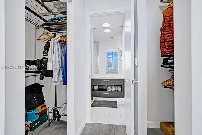 Building Photo - 55 SW 9th St