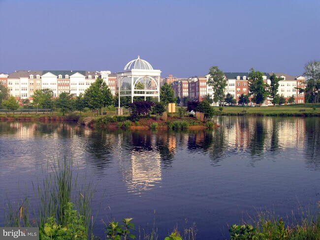 Building Photo - 5074 Donovan Dr