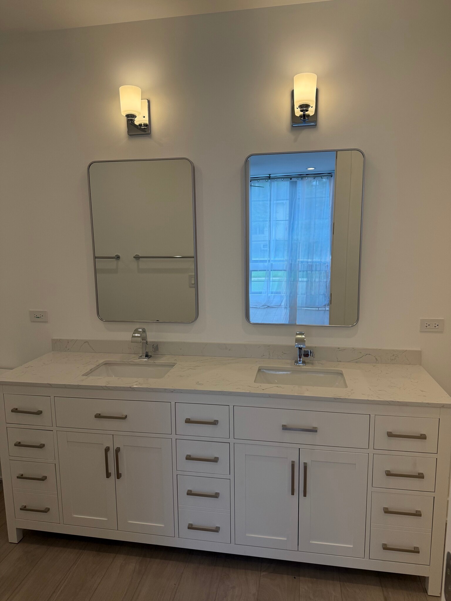 Large 84" Double Vanity - 243 N West St