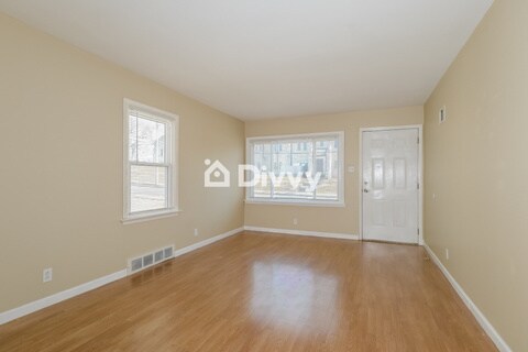 Building Photo - 2511 Hood Ave