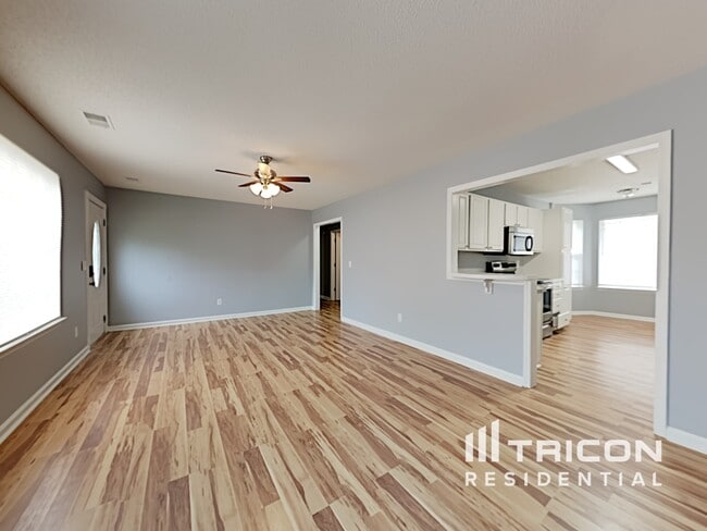 Building Photo - 262 Stonewood Dr