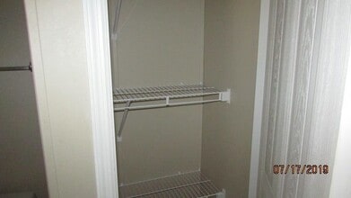 Building Photo - 120 Jessica Ln