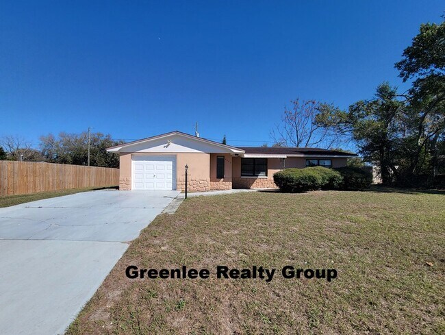 Building Photo - 4542-Grand