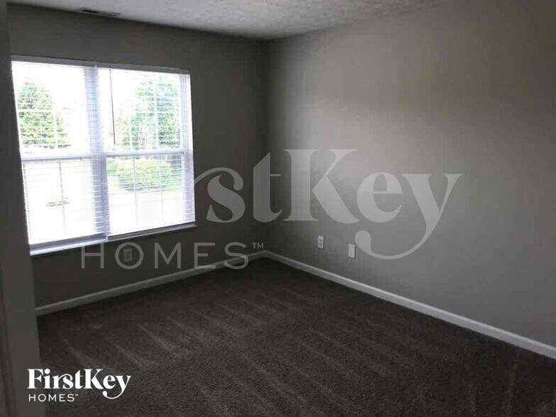 Building Photo - 867 Seabreeze Dr