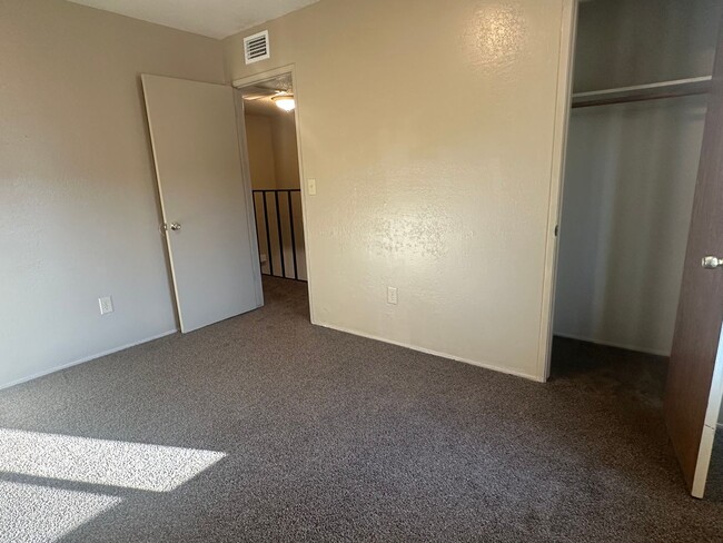 Building Photo - 2+1.5 READY NOW! Assigned parking. ON-SITE...