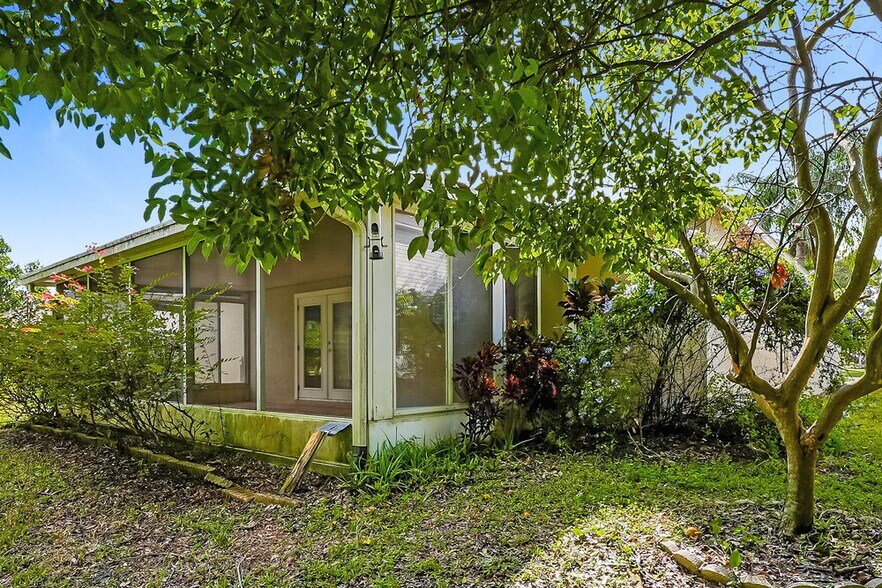 Building Photo - 1555 Stefan Cole Ln