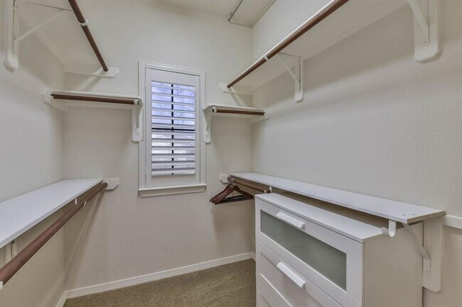 Building Photo - WestChase Fully Furnished Townhome