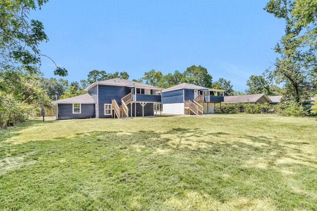 Building Photo - 16016 Green Manor Dr