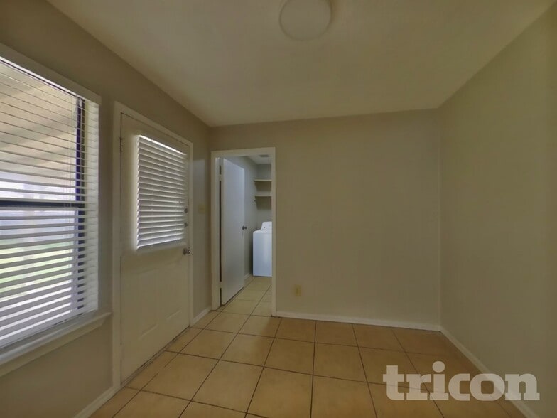 Building Photo - 3914 Sweetgum Ct