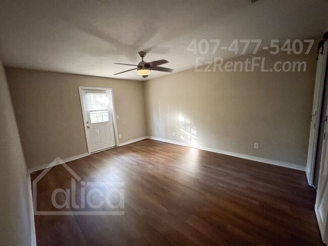 Building Photo - 2496 Bentridge Ct
